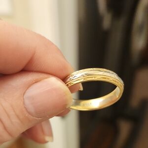 Elegant Gold and Silver Mens Ring